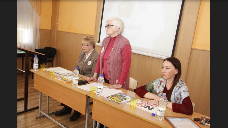 ТОС «Советский» благодарит Анну Круглову за помощь в проведении и организации ежегодной отчетной конференции ТОС