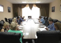 Комиссия по местному самоуправлению рекомендовала рассмотреть блок вопросов на заседании Думы