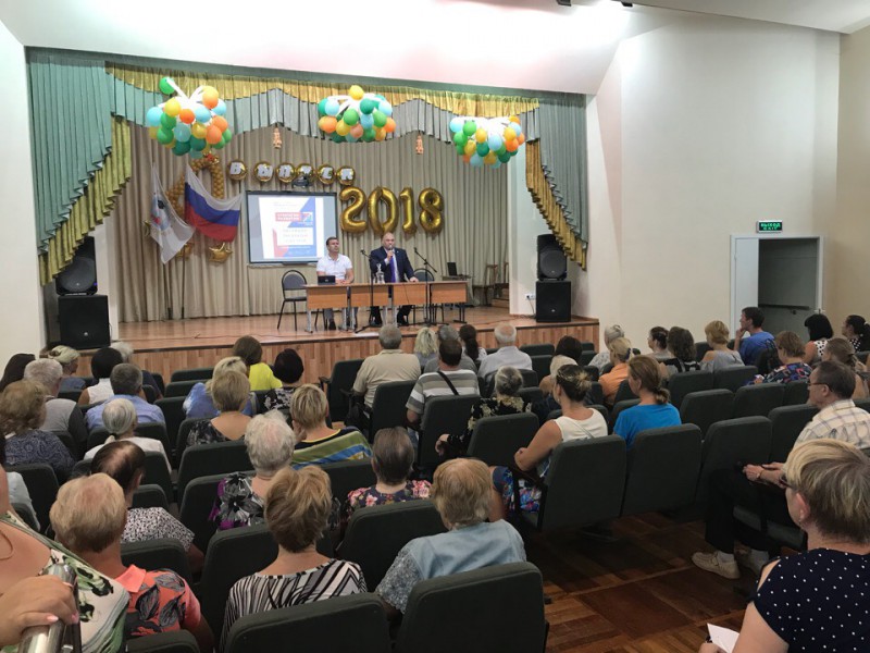 Станислав Прокопович проконтролирует установку безопасного перекрытия подхода к ремонтируемому мосту через Левинку