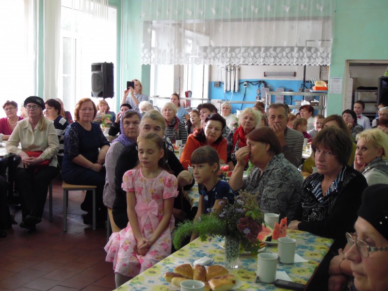 Алексей Гойхман поддержал День добра и уважения в школе № 51