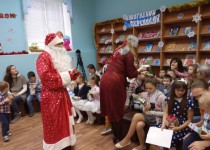 Новогоднее представление «Здравствуй, чудо!» для детей ТОС квартала Энгельса и бульвара Юбилейный