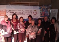 Воскресный визит в театр в ТОС микрорайона по улицам Коминтерна — Свободы и поселка Володарский