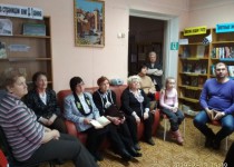 Члены литературной гостиной ТОС по улицам Коминтерна-Свободы и поселка Володарский посетили библиотеку им. А.С. Серафимовича