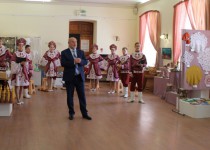 Андрей Дранишников высоко оценил уровень работ выставки «Творчество юных – любимому городу»