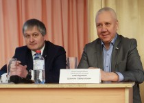 Шамиль Аляутдинов принял участие в «Информационном дне» для жителей микрорайона Усиловский