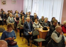 Шамиль Аляутдинов вручил почетные грамоты активистам ТОС микрорайона «Усиловский»