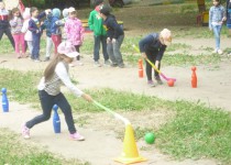 Спортивно-игровое мероприятие «Душа России в символах её» для ребят ТОС микрорайона «Двигатель»