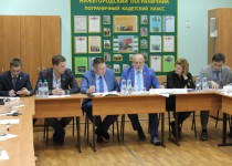 Андрей Дранишников принял участие в обсуждении вопроса о передаче «Кадетской школы-интерната» в областную собственность