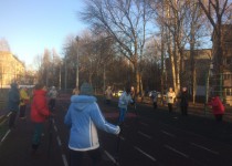 ТОС Б.Корнилова пропагандирует здоровый образ жизни. Жители занимаются скандинавской ходьбой.