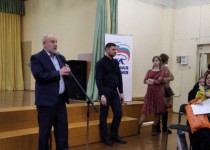 Андрей Дранишников принял участие в общественных обсуждения по вопросам благоустройства парка Станкозавода
