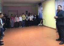 Станислав Прокопович вручил подарки участникам предновогоднего спортивного марафона «Олимп-2019»