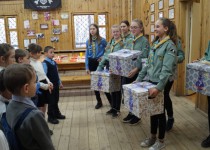 Игорь Богданов организовал традиционную новогоднюю акцию «Дети детям»