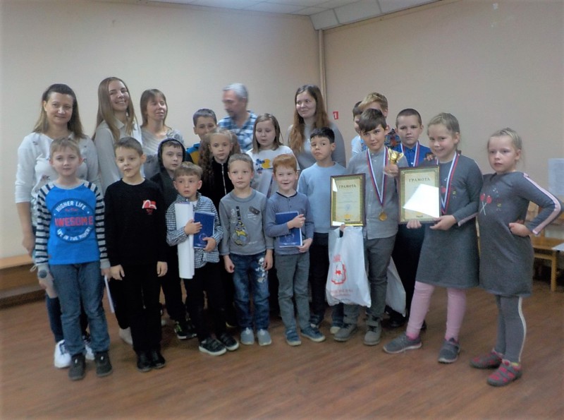 Ольга Балакина поддержала проведение шахматного турнира среди школьников