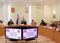 Олег Лавричев намерен ежеквартально встречаться с молодежным активом Нижнего Новгорода