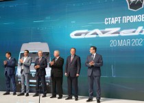 Олег Лавричев принял участие в церемонии старта серийного производства автомобиля «ГАЗель NN»