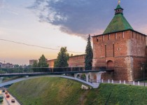 Пешеходный мост через Зеленский съезд переходит в областную собственность