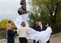 Олег Лавричев принял участие в открытии памятника Владимиру Далю