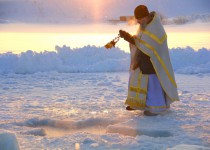 Олег Лавричев: Славная традиция Крещения на Руси – прощать старые обиды