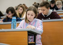 День студента является символом молодости, целеустремленности и больших надежд, - Олег Лавричев