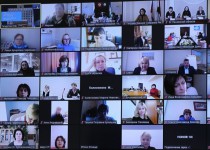 Женщины-депутаты городской Думы приняли участие в открытии окружной стратегической сессии по разработке законодательных инициатив