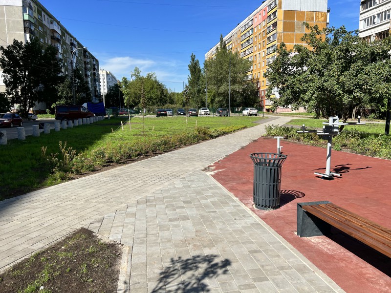 Сквер на ул. Генерала Зимина