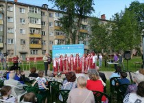 Праздничное мероприятие «Всем двором» состоялось на территории ТОС №3