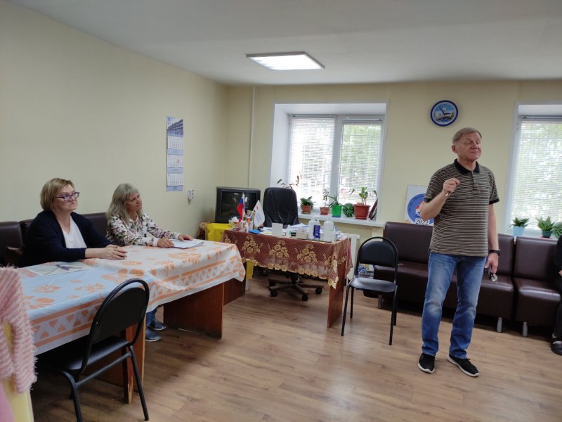 В ТОС поселка Светлоярский и 7-го микрорайона состоялась встреча с представителями социальной защиты