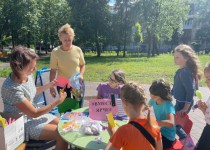 Юлия Мантурова помогла организовать праздник в детской библиотеке им. А.И. Герцена