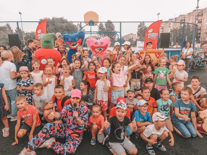 На Пермяковском озере прошел праздник для жителей, в рамках празднования 90 — летия Автозаводского района