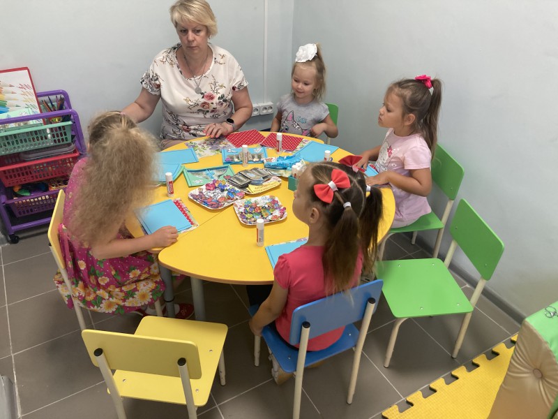 Карим Ибрагимов помог оборудовать новый соседский центр на улице Пермякова