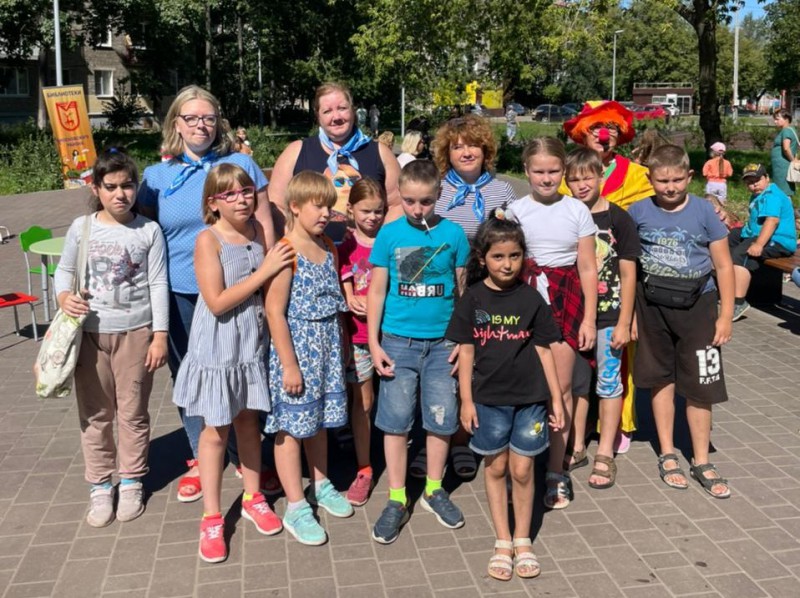 Праздник в честь Дня города прошел в библиотеке им. Герцена при поддержке Юлии Мантуровой