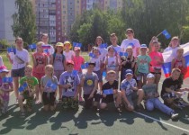 Мероприятие, посвященное Дню государственного флага Российской Федерации, прошло в Автозаводском районе