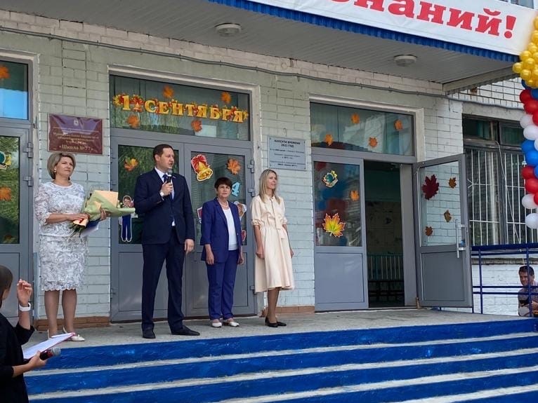 Павел Пашинин поздравил школьников Сормовского района с началом учебного года