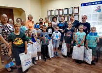 Благотворительная акция «Собери ребенка в школу» состоялась на территории ТОС №6