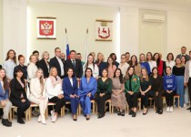 Олег Лавричев провел встречу с участниками молодежного проекта «Лидеры Нижегородской области»