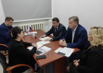 Олег Лавричев провел очередной прием граждан на избирательном округе №30