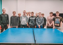 Игра в теннис для подростков прошла в Соседском центре #ВМесте на Пермякова