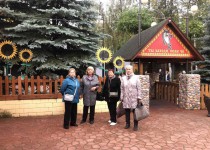 Активисты ТОС им. Н.А.Зайцева в зоопарке «Лимпопо»