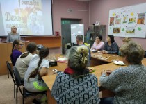 Праздничное мероприятие, посвященное Дню пожилых людей, состоялось в поселке Мостоотряд