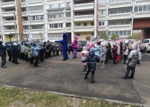 Праздник во дворе состоялся на территории Автозаводского района