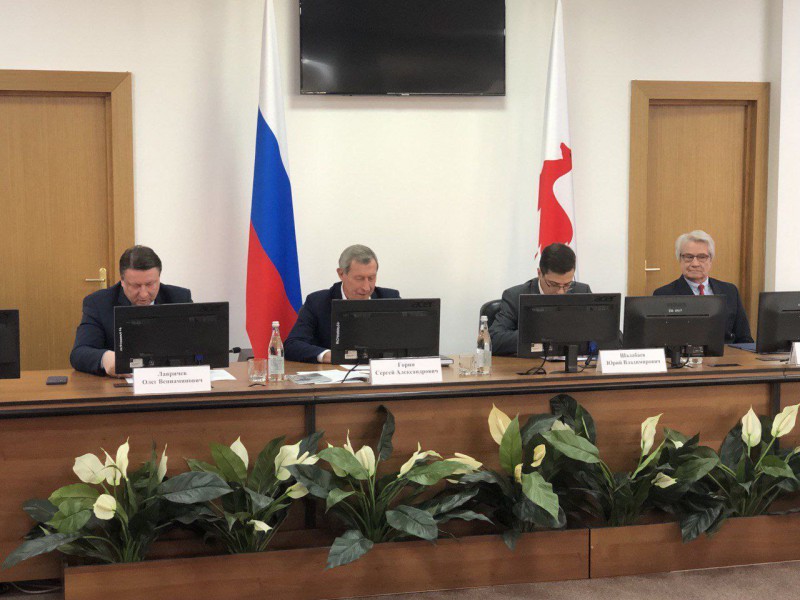 Олег Лавричев и Юрий Шалабаев открыли первое заседание Общественной палаты третьего созыва