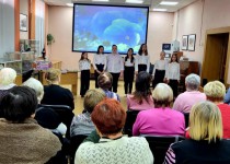 На территории ТОС № 10 «Мончегорский» прошло мероприятие, посвященное Дню матери