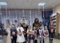 Новый год для детей в ТОС имени Валерия Чкалова