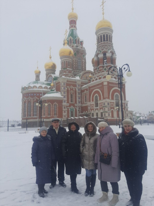 Совет ТОС «Орджоникидзе» организовал для жителей Московского района новогоднюю экскурсию в Йошкар-Олу!