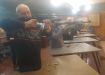 Мужчины России, вы рыцари наши! И нет вас на свете сильнее и краше!