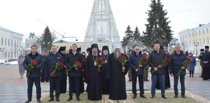 Председатель Общественной палаты принял участие в торжественных мероприятиях, посвященных Дню памяти основателя города