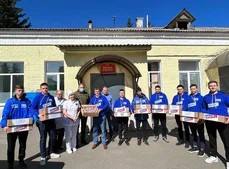 Сергей Пляскин провел мероприятия по передаче Пасхальных куличей в Сормовском районе