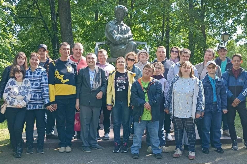 Подопечные общественной организации «Верас» посетили с экскурсией Большое Болдино при поддержке депутатов городской Думы
