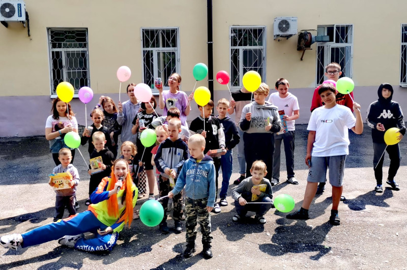 ТОС №6 провел праздник ко Дню защиты детей в детской городской больнице №25