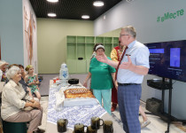 Николай Сатаев принял участие в открытии самого большого в Нижнем Новгороде соседского центра на Клубной улице